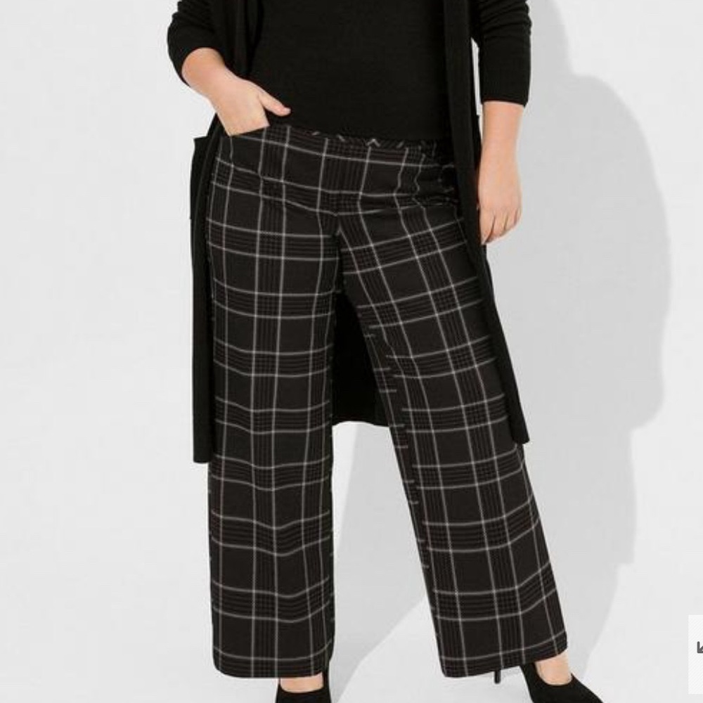Torrid Black and White Plaid Wide Leg Pants